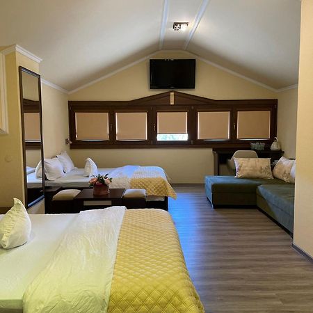 Casa Maria Magdalena Motel Lipova Eksteriør billede